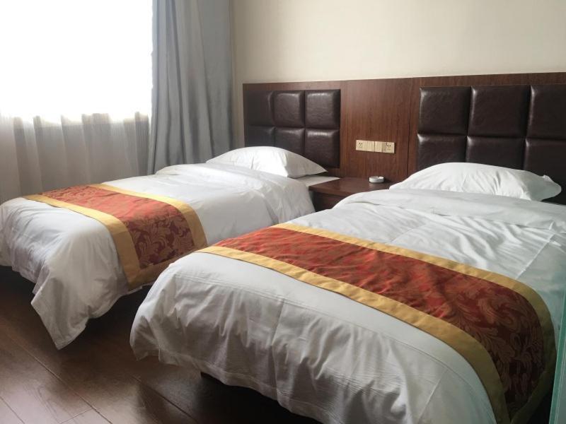 Greentree Alliance Tianshui Railway Station Hotel Exterior photo