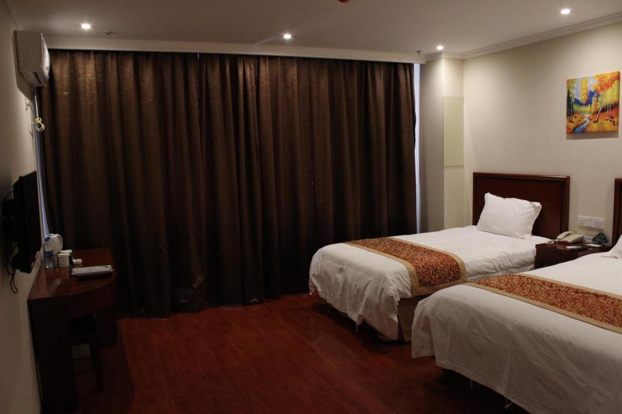 Greentree Alliance Tianshui Railway Station Hotel Exterior photo